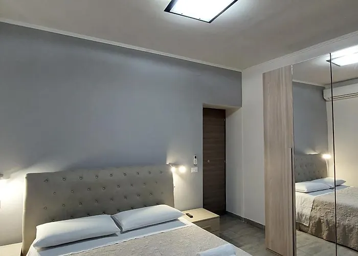 Casa de hóspedes Mcm 4*